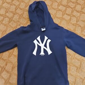 Kids Navy Blue Yankees Hoodie